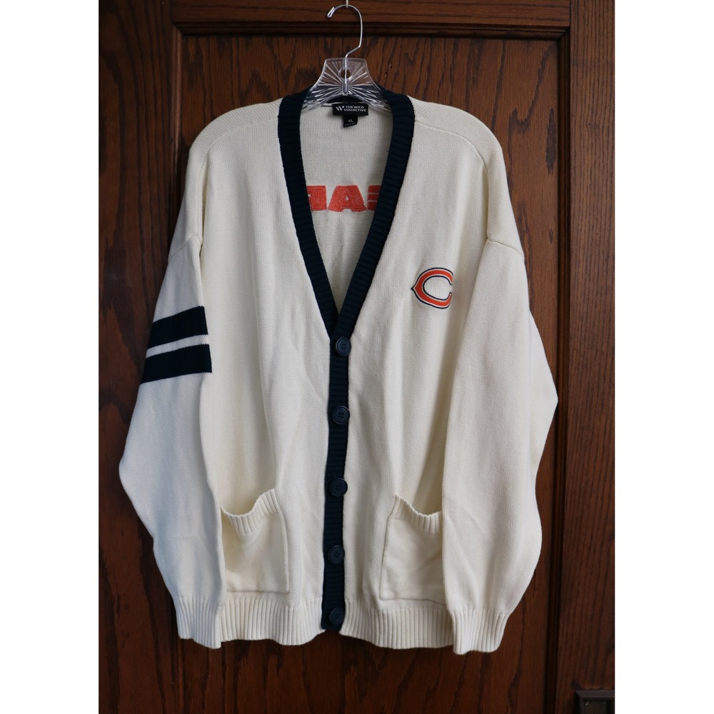 CHICAGO BEARS Cardigan Sweater Mens XL Cream Navy Blue Knit The Wild Collective